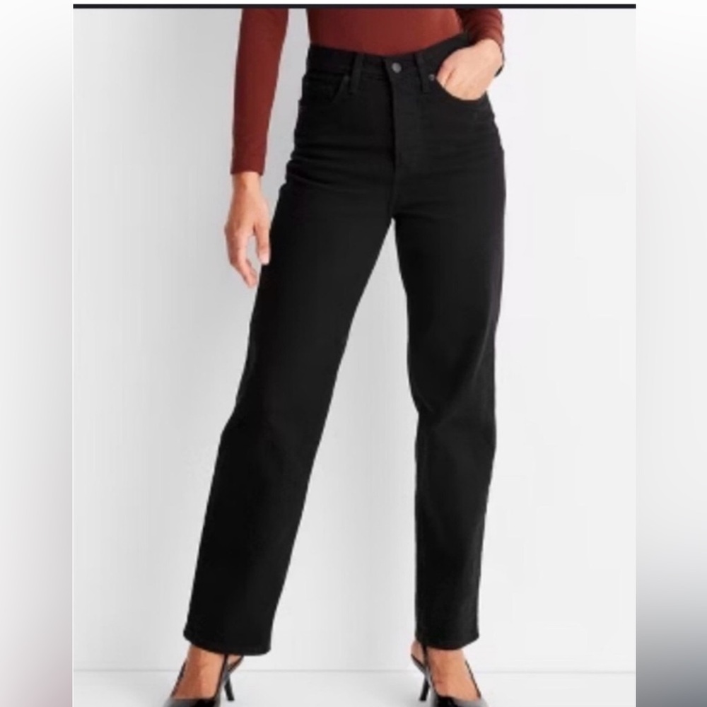 Highest Rise Straight Leg Black Denim Jeans Woman’s Var Sizes NEW